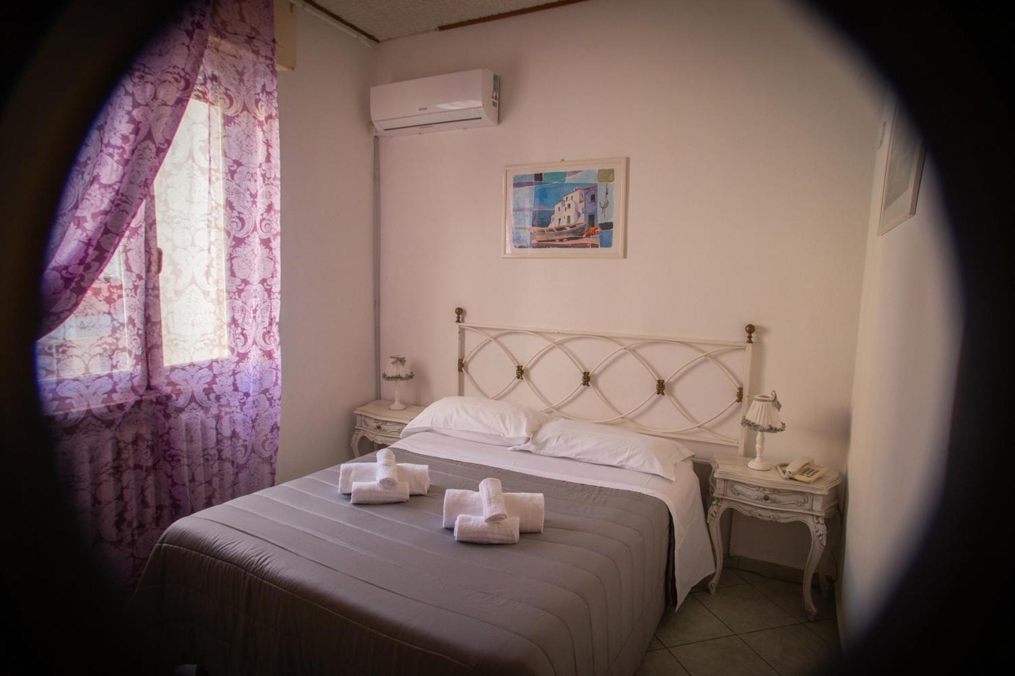 Hotel Ariston Piombino Exteriör bild