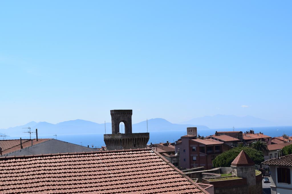 Hotel Ariston Piombino Exteriör bild