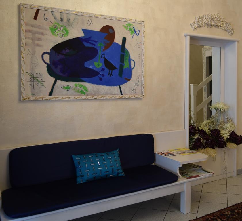 Hotel Ariston Piombino Exteriör bild